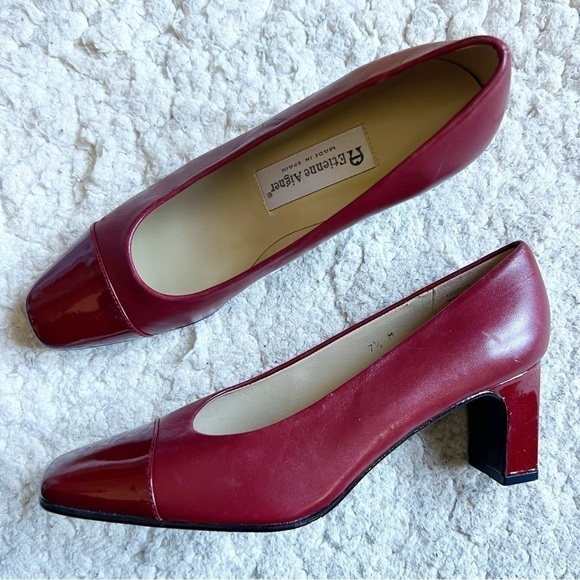 Etiennne Aigner: Women's Vintage Red Matte & Patent Leather Square Toed Heels - Picture 1 of 13